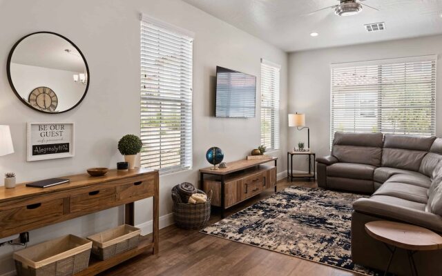 The Sunnyside Haven by RedAwning