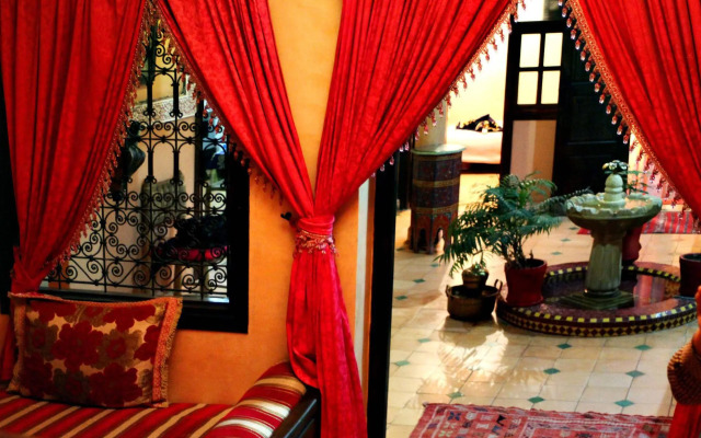 Dar Al Hamra