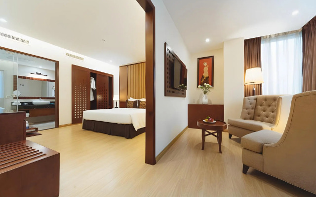 Paragon Saigon Hotel