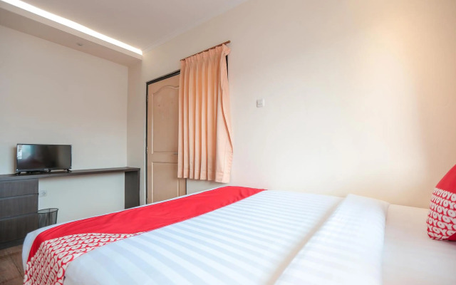 Super OYO Capital O 141 Fatmawati Cozy Residence