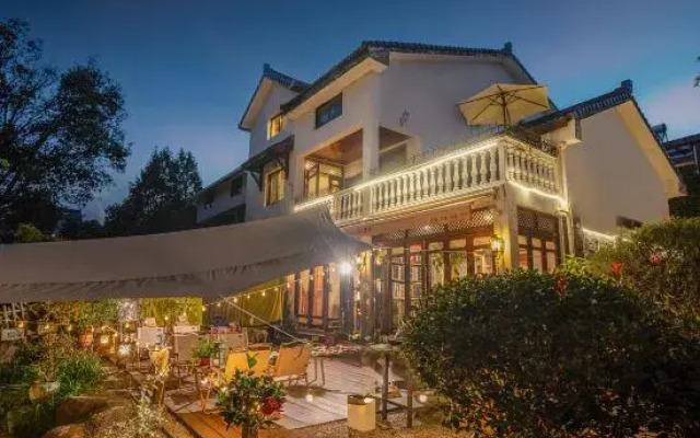 West Lake Yuexi • Garden Homestay (Qingzhiwu Branch)