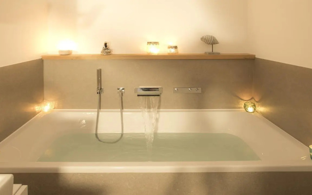 Summerbreeze Cloud - a16716