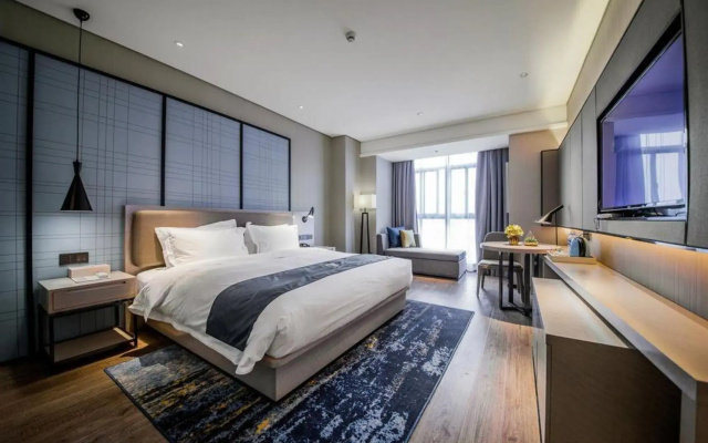 Echarm Hotel (Kaifeng Jinming Plaza)