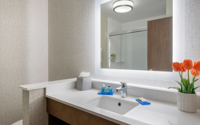 Holiday Inn Express & Suites Wildwood The Villages by IHG