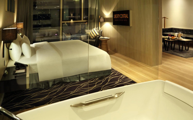 Liberty Central Saigon Citypoint – Guest Rooms – Ho Chi Minh City