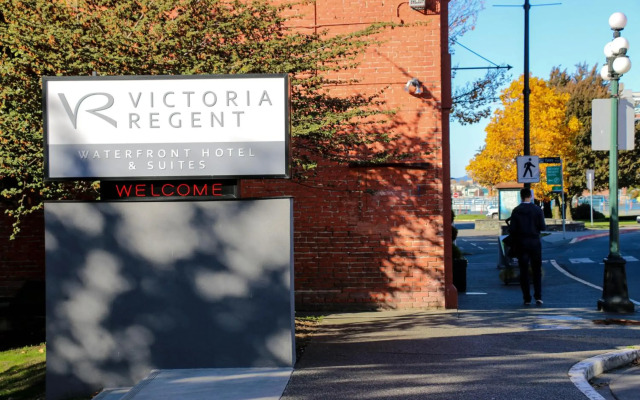 Victoria Regent Waterfront Hotel & Suites