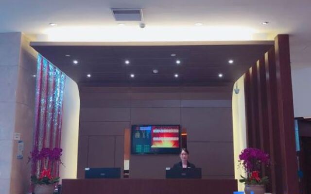 Zhengzhong Holiday Hotel