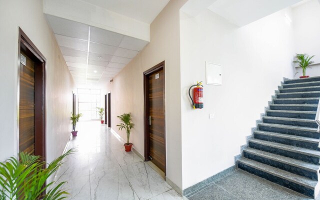 FabExpress Sunrise Sector 51