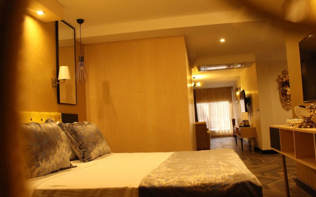 Enki Royal Cesme Hotel