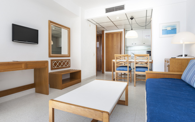Globales Apartamentos Nova