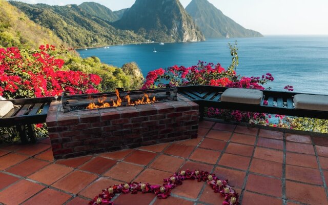 Caille Blanc Villa & Hotel - Adults Only