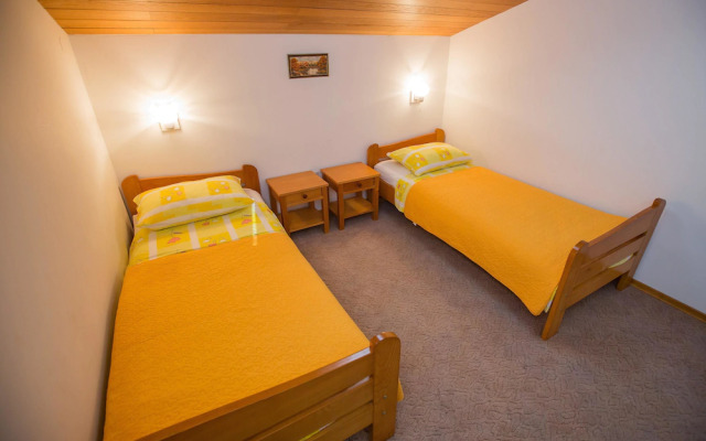 Apartments Lončar