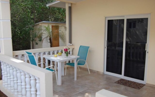 Wayaca Mini Resort
