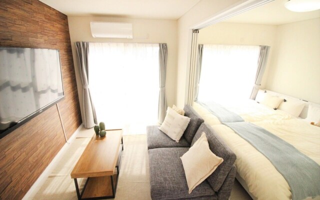 Dot Cottage 385