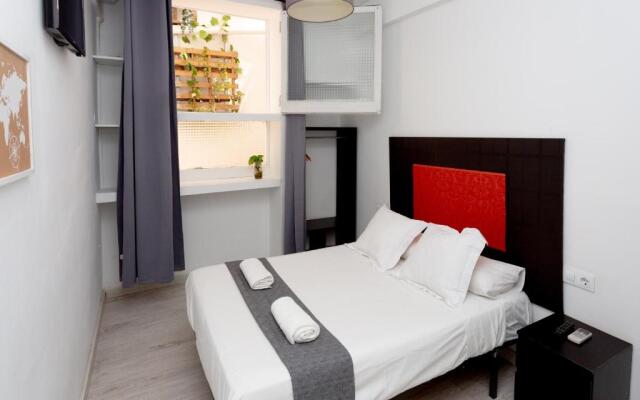 Hostal Easy Sants