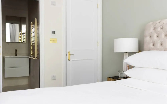 Westbourne Park Road Xviii by Onefinestay