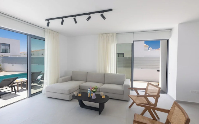Protaras Semeli Villa Se8