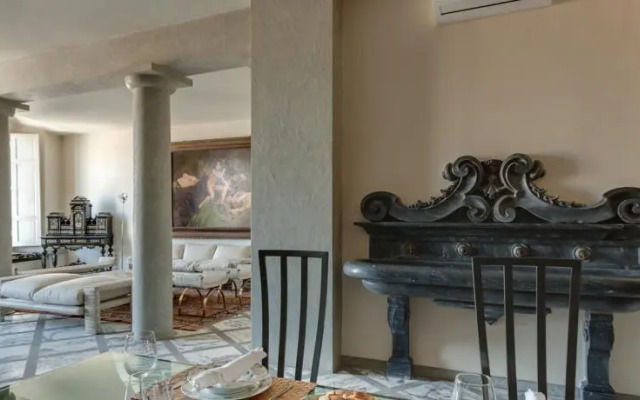 Prometeo Halldis Apartments