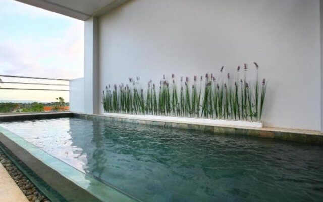 Canggu Rooftop Villas