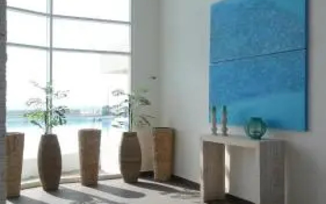 Resort Urbano Laguna del Mar II