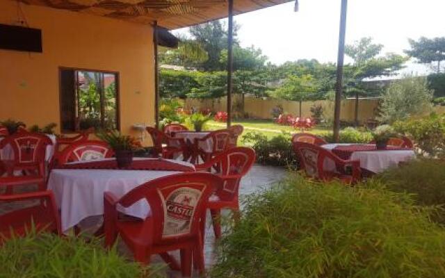 Basecha Garden Lodge