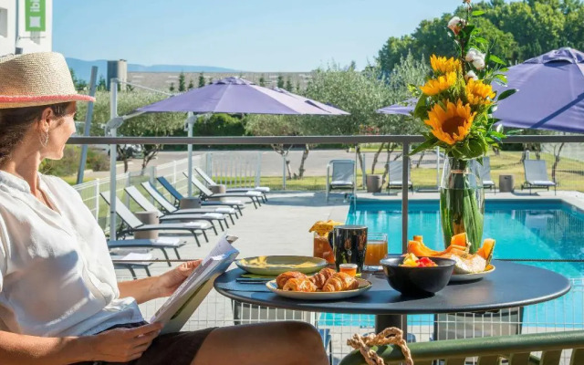 ibis Styles Pertuis Luberon