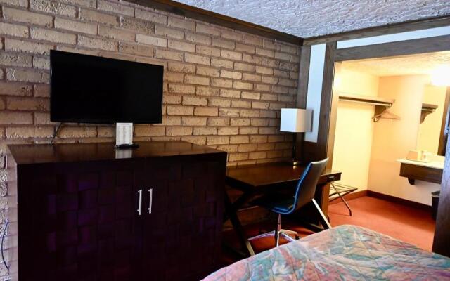 Rittiman Inn And Suites