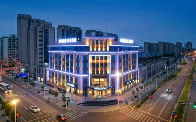 Dishang Boutique Hotel (Shanghai Lingang Baolong Plaza Branch)