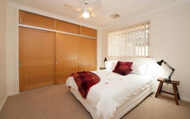 Peppertree Hill Luxury Farm Accommodation