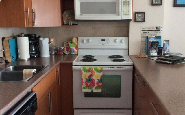 Peachland Lakeview Vacation Suite