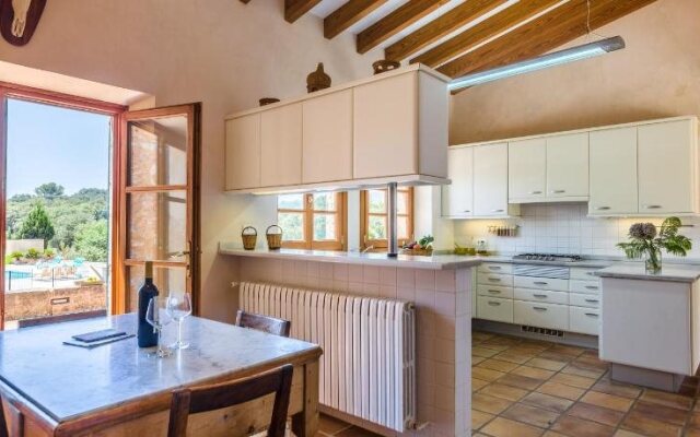 Residence by G Cas Comte