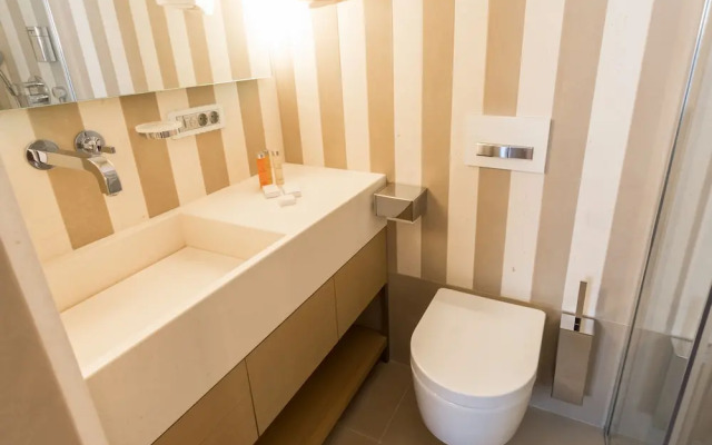 Guillaume Suites