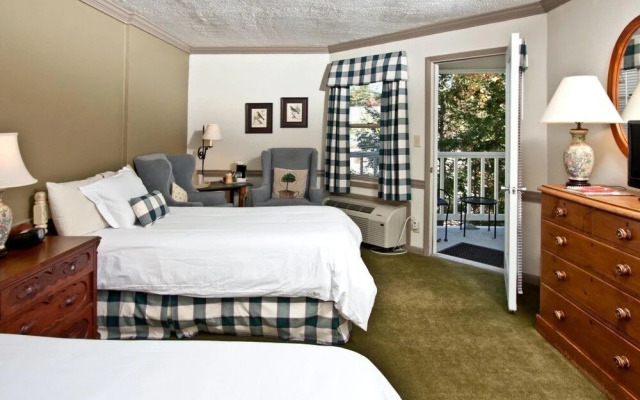 Highlands Inn