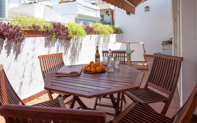 Champion Duplex Terrace and Garage Old Town 6 pax