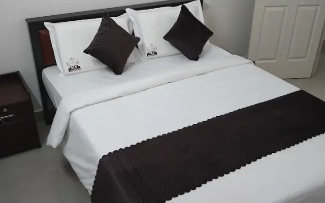 SLV Aashraya Apartment Stay