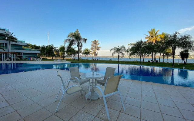 360 Lake View by Ozped