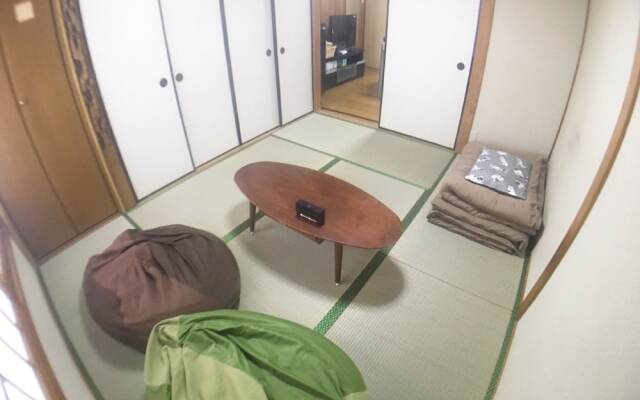 Hanazono Kita Terrace House