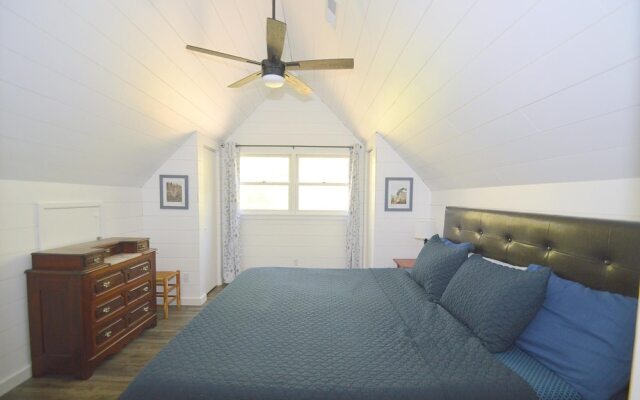 Rosies Creekside Retreat - 3 BR Escape!