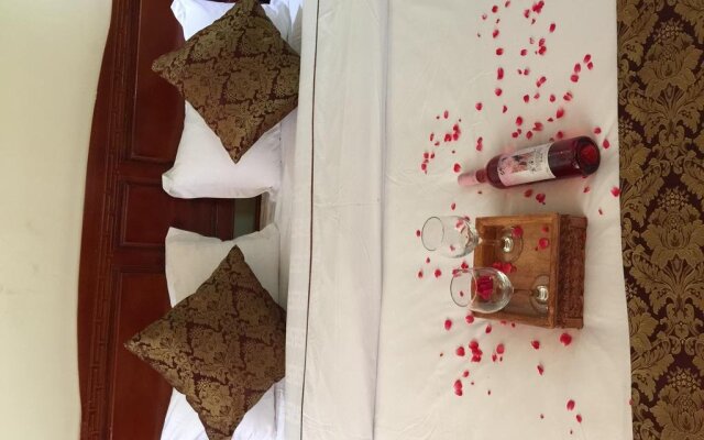 Shangri La Balagezong Lover Valley Hotel