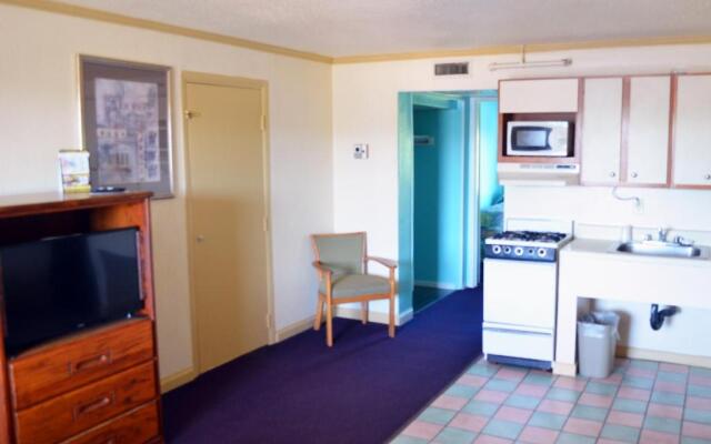 Cerca Del Mar Motel