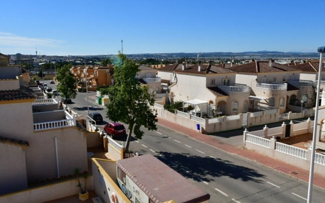 J&B Casa DEL SOL Two Bedroom Semi Detached House