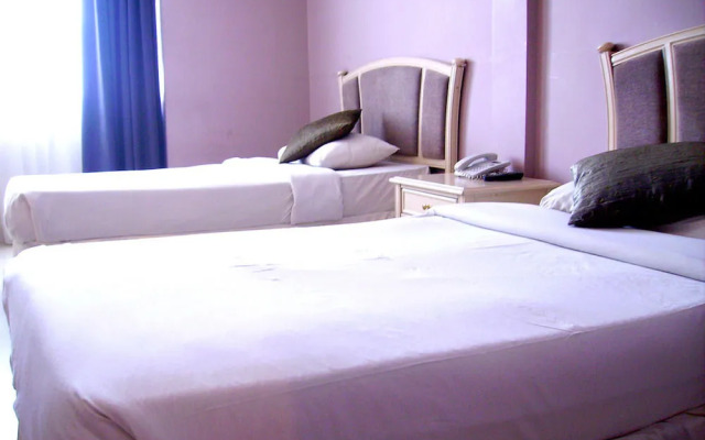 LeGallery Suites