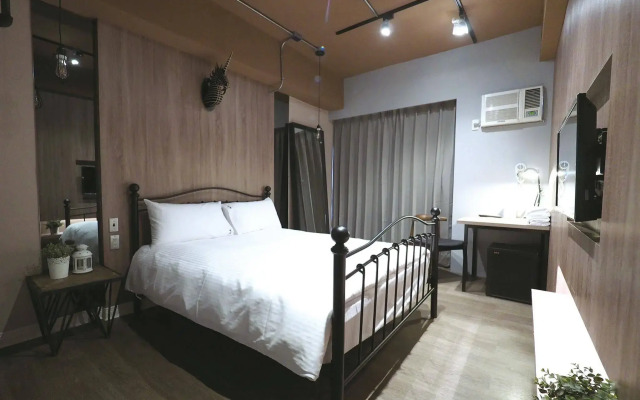 Taichung LOFT Hostel FengJia