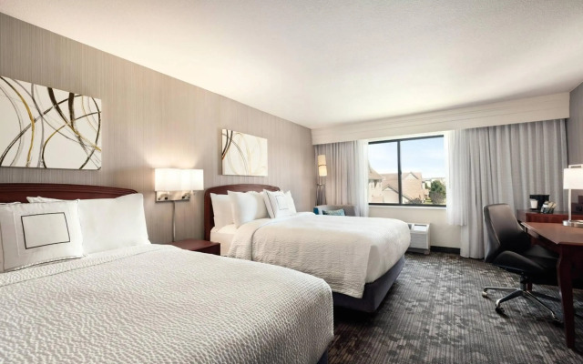 Courtyard by Marriott Salinas Monterey