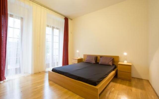 Apartment with free Garage Prague 1