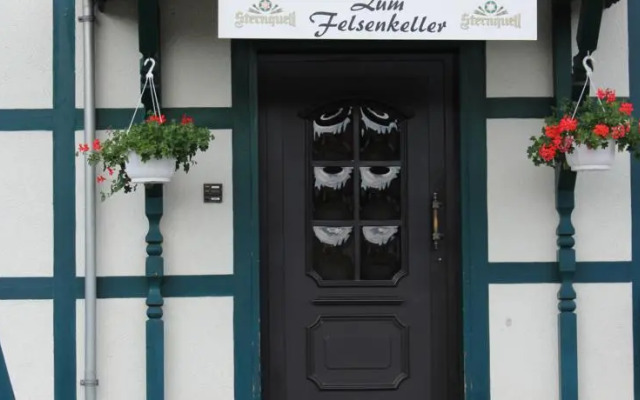 Gästehaus Zum Felsenkeller Steigerthal