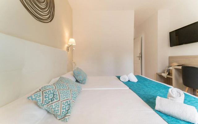 Moon Dreams Marina Parc