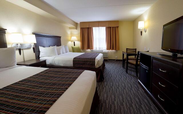 Country Inn & Suites by Radisson, Niagara Falls, ON