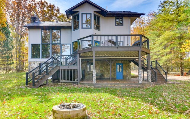 Lakefront Maryland Home - Deck, Grill & Pool Table