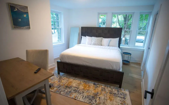 Woodley Suites & Residences